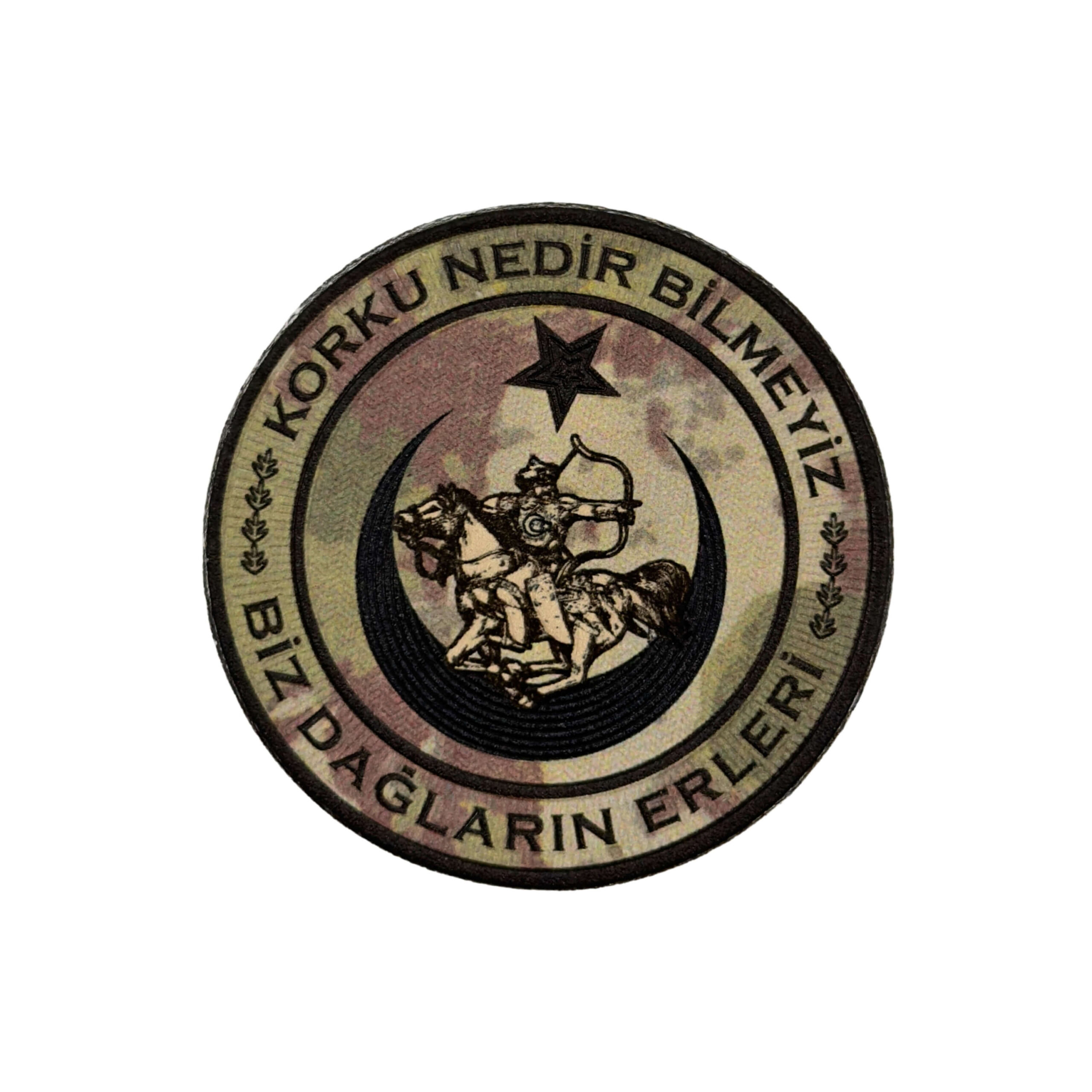 korku-nedir-bilmeyiz-biz-daglarin-erleri-pec-arma1 korku nedir bilmeyiz biz daglarin erleri pec arma1